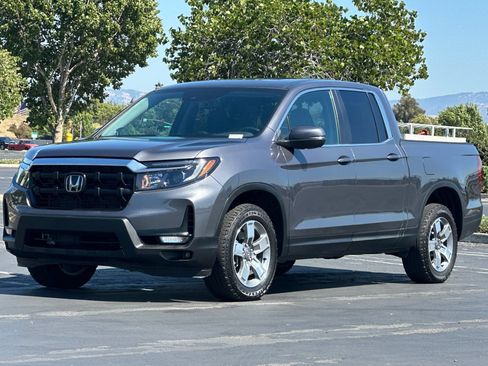 Used 2026 Honda Ridgeline RTL image 8