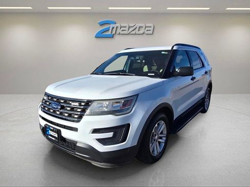 Used 2017 Ford Explorer 4WD image 1