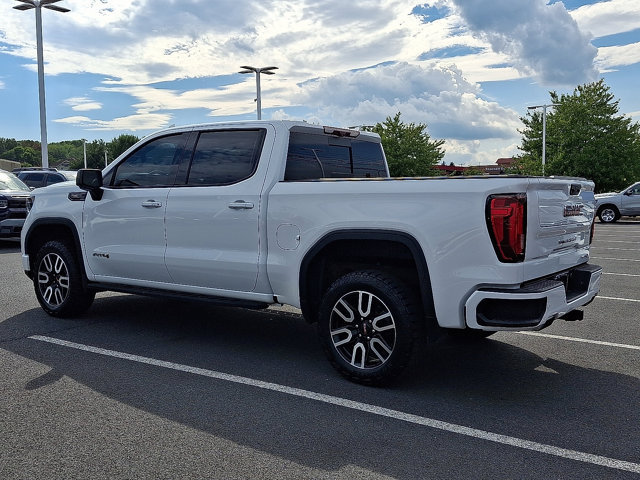Used 2023 GMC Sierra 1500 AT4 w/ AT4 Premium Package AWD/4WD image 4
