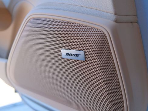 Used 2017 Porsche Panamera image 53