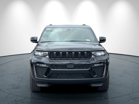 New 2026 Jeep Grand Cherokee L Limited AWD/4WD image 9