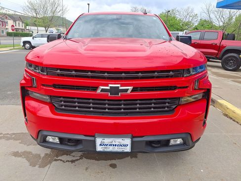 Used 2019 Chevrolet Silverado 1500 RST w/ All-Star Edition AWD/4WD image 2