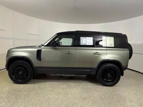 Used 2020 Land Rover Defender 110 SE AWD/4WD image 2