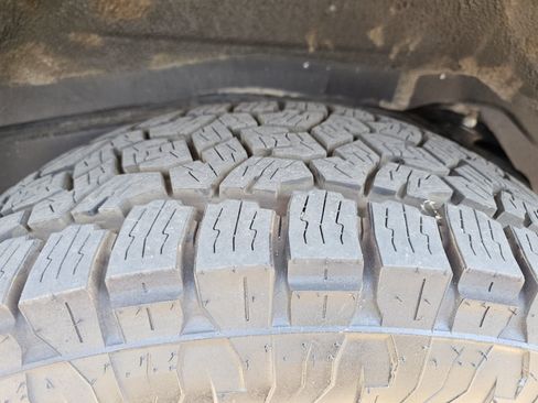 Used 2016 Toyota 4Runner SR5 AWD/4WD image 45