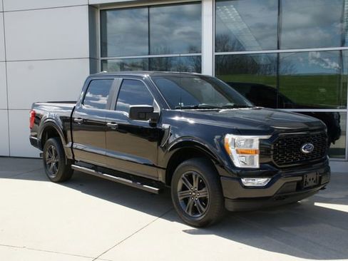 Certified 2021 Ford F150 XL w/ STX Appearance Package image 2