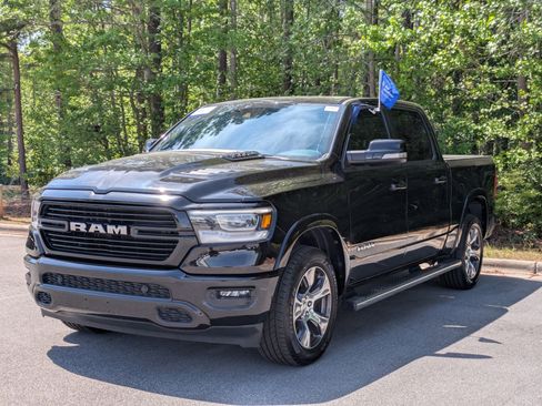 Used 2022 RAM 1500 Laramie w/ Sport Appearance Package AWD/4WD image 6