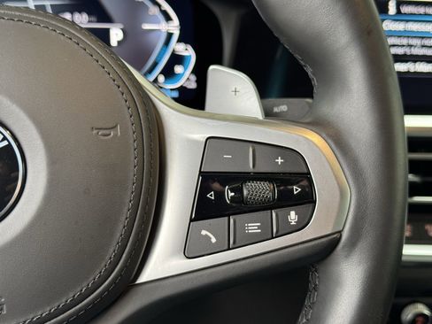 Used 2021 BMW 330e w/ M Sport Package image 20