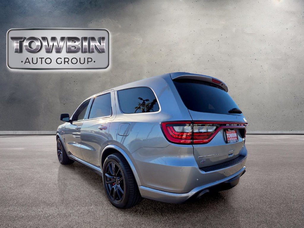 Used 2018 Dodge Durango SRT w/ Technology Group AWD/4WD image 6