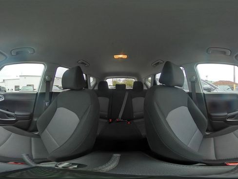 Used 2025 Kia Soul LX w/ LX Technology Package FWD image 41