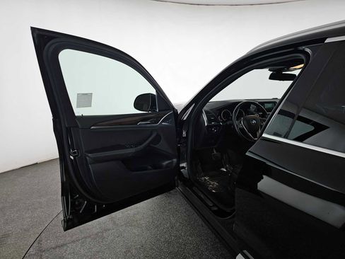 Used 2019 BMW X3 sDrive30i image 19