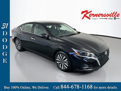 Used 2025 Nissan Altima 2.5 SV
