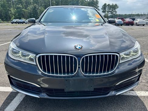 Used 2016 BMW 750i xDrive AWD/4WD image 8