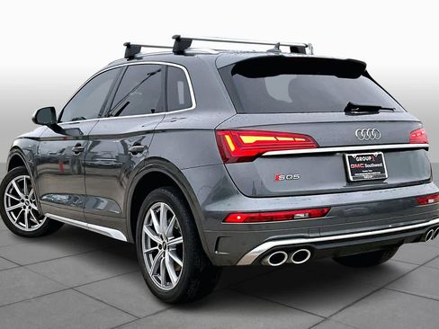 Used 2022 Audi SQ5 Premium image 11
