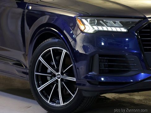 Used 2021 Audi Q7 3.0T Prestige w/ Prestige Package AWD/4WD image 3