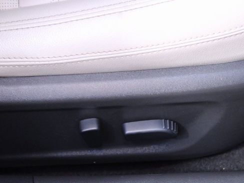 Used 2020 Nissan Altima 2.5 Platinum image 12