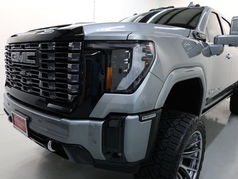 Used 2025 GMC Sierra 2500 Denali Ultimate AWD/4WD image 67