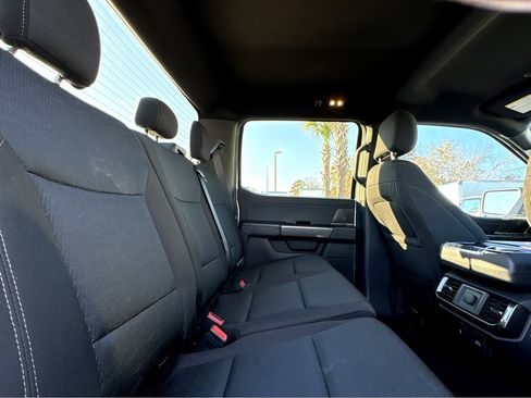 Used 2022 Ford F150 XLT w/ Equipment Group 302A High image 11