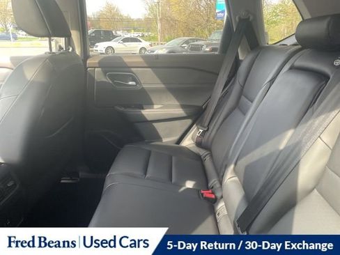 Used 2021 Nissan Rogue SV w/ Premium Package image 14