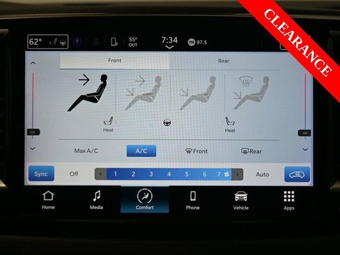 Used 2024 Chrysler Pacifica Touring-L image 24