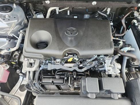 Certified 2025 Toyota RAV4 XLE FWD image 26