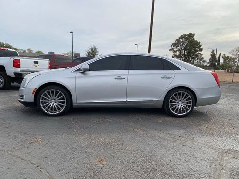 Used 2016 Cadillac XTS Premium FWD image 3