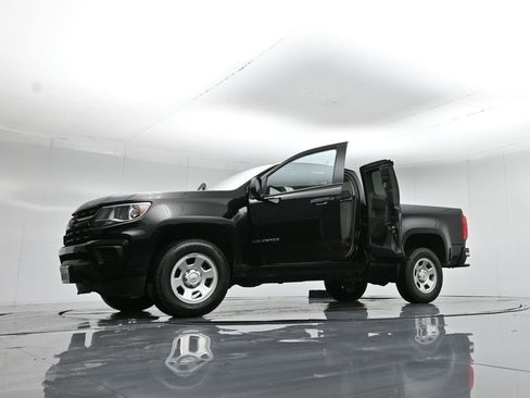 Used 2022 Chevrolet Colorado W/T w/ WT Convenience Package image 48