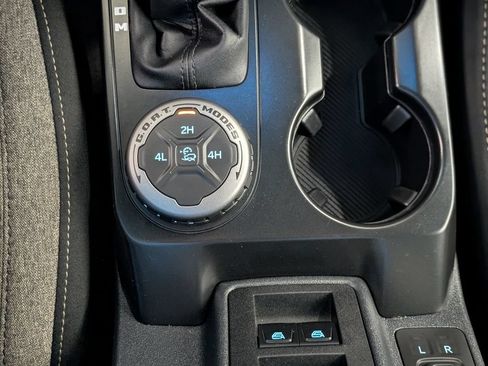 Used 2025 Ford Bronco Big Bend AWD/4WD image 7