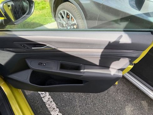 Used 2022 Volkswagen GTI Autobahn image 27