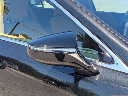 Used 2025 Lexus ES 350 w/ Premium Package FWD image 29