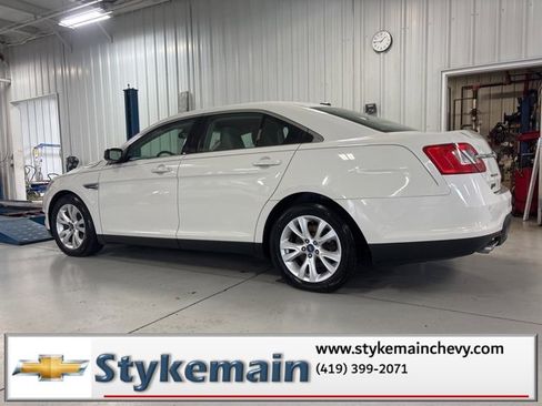 Used 2012 Ford Taurus SEL image 3