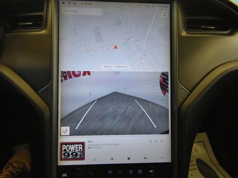 Used 2018 Tesla Model X 75D AWD/4WD image 30