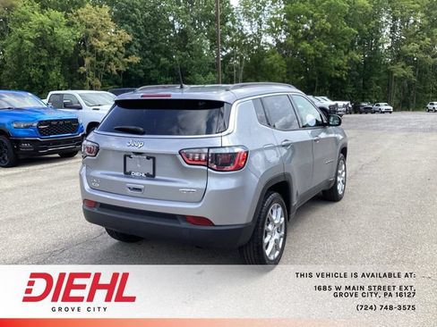 Used 2022 Jeep Compass Latitude AWD/4WD image 7