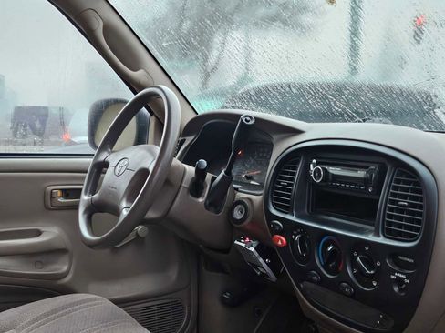 Used 2000 Toyota Tundra 2WD Regular Cab image 10