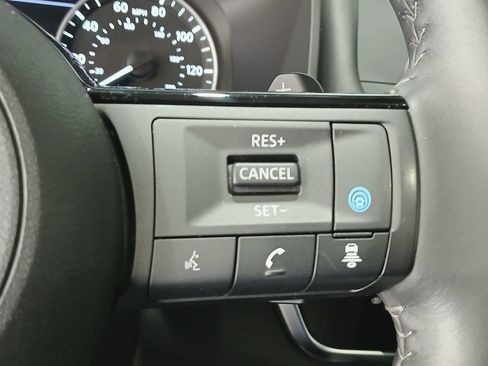 Used 2023 Nissan Rogue SV w/ SV Premium B Package AWD/4WD image 29