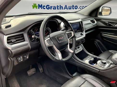 Used 2023 GMC Acadia SLT image 16