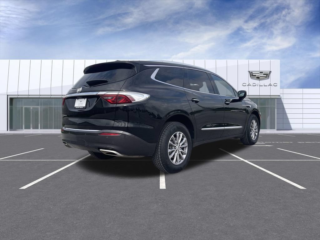 Used 2024 Buick Enclave Premium AWD/4WD image 8