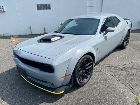 Used 2021 Dodge Challenger R/T Scat Pack image 2