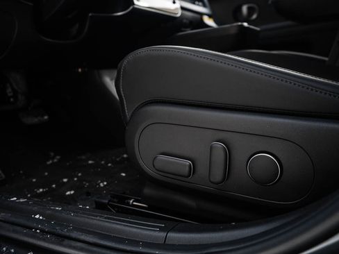 New 2026 Hyundai Ioniq 5 SEL image 17