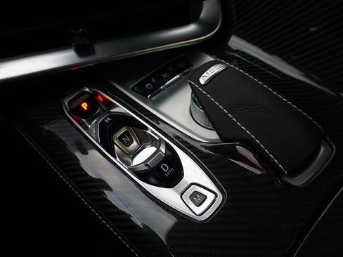 New 2025 Chevrolet Corvette E-Ray AWD/4WD image 19