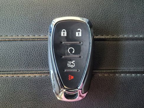 Used 2019 Chevrolet Blazer LT image 32