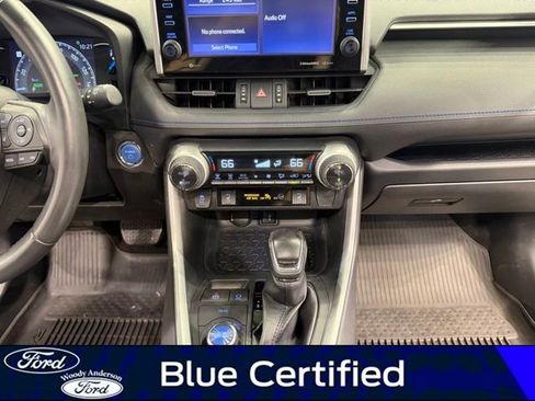 Used 2022 Toyota RAV4 XSE AWD/4WD image 17