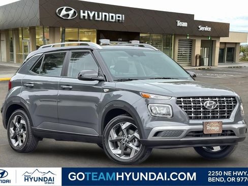 New 2026 Hyundai Venue SEL FWD image 1