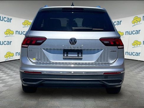 Used 2024 Volkswagen Tiguan SE AWD/4WD image 5