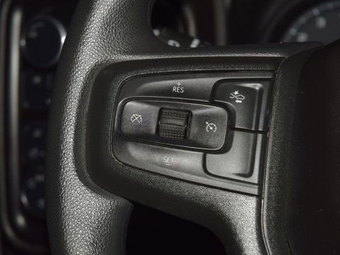 Used 2025 Chevrolet Silverado 2500 Custom w/ Custom Value Package image 39