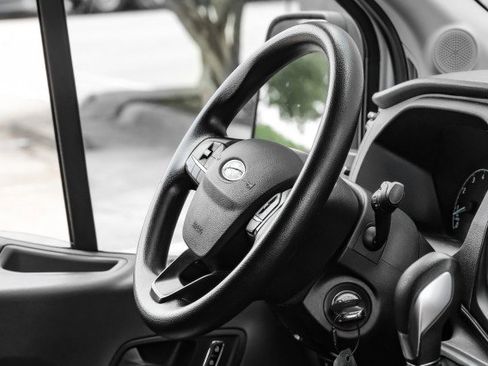 Used 2023 Ford Transit 250 148 High Roof RWD image 18