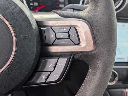 Used 2019 Ford Mustang Shelby GT350 w/ Technology Package image 23