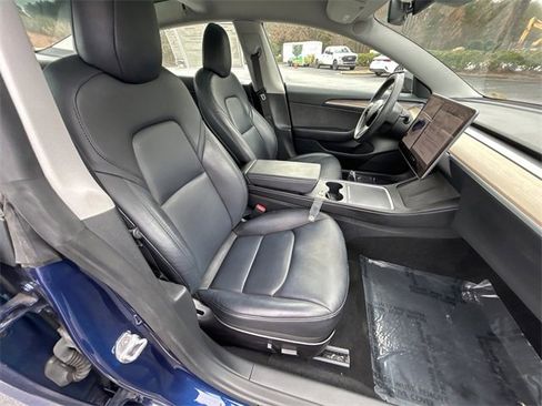 Used 2023 Tesla Model 3 Performance image 18