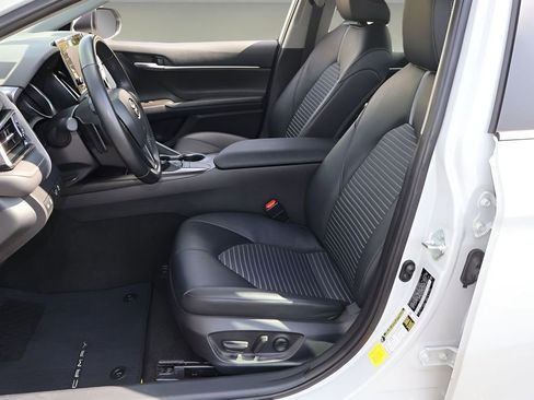 Certified 2023 Toyota Camry SE image 14