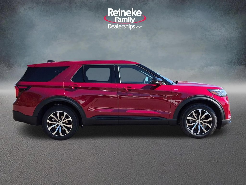 New 2027 Ford Explorer ST-Line AWD/4WD image 4