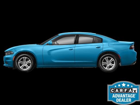 Used 2023 Dodge Charger SXT RWD image 5